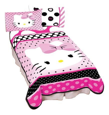 forever 21 hello kitty blanket