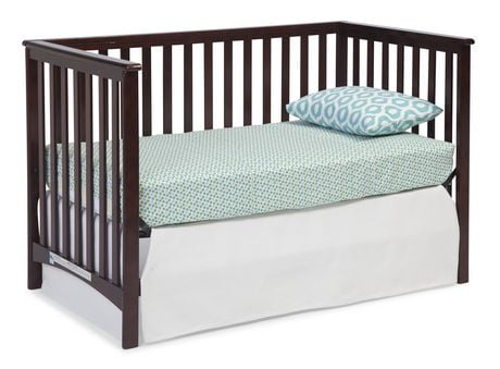 Stork Craft Hillcrest Fixed Side In Convertible Crib Stork Craft Hillcrest Fixed Side In Convertible Crib
