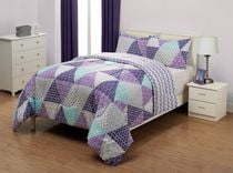 Mainstays Kids Triangle Reversible Microfiber Comforter Set