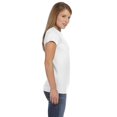thumbnail image 2 of Gildan T-Shirt Softstyle pour Femmes, TG, Blanc, 2 of 3