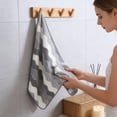 thumbnail image 3 of Aufmer Fleece Bath Towel, Polyester Fiber Enlarged Thickened Bath Sheet, Soft Absorbent Bathroom Towel for Shower, Quick Drying Body Towel, Daily Use Washcloth, Home Linen, 3 of 6