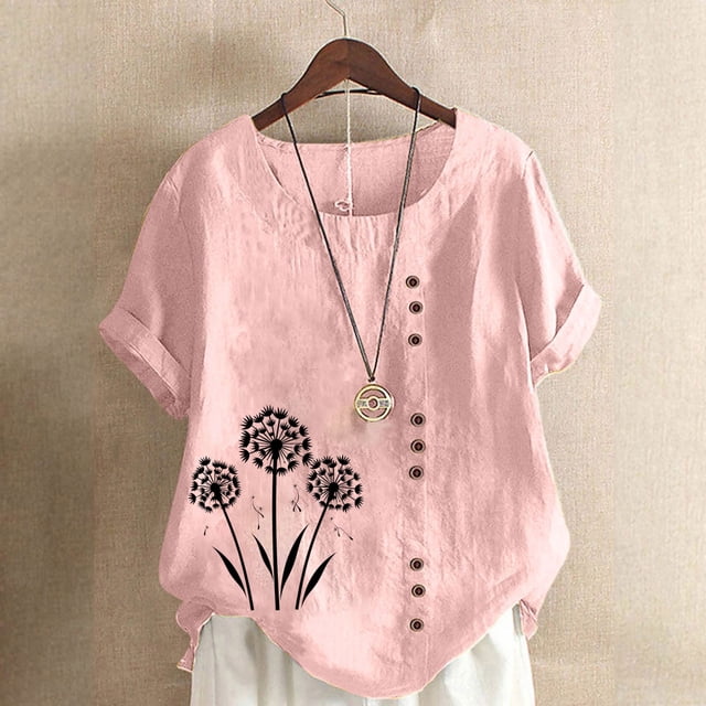Staron Chemises d'Été pour Femmes en Liquidation à Moins de 5 $ Manches Courtes Retroussées Coupe Ample Décontractée Tendance Tunique Col Rond Coton Lin Chic Blouses à Imprimé Floral. une blouse Rose Pâle à Manches Courtes avec Encolure Ronde, Présentant un Motif Floral et des Boutons Décoratifs sur le devant. Fabriquée en polyester, Elle Coupe Ample et Convient aux occasions Décontractées Ou Chic au Printemps, en Été Ou à l'Automne.