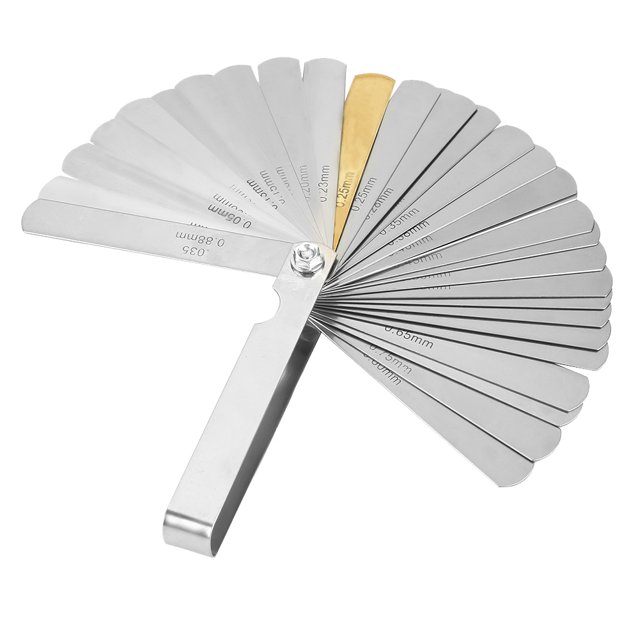 Outils de Mesure, Ensemble de Jauge de Pesée en Acier Inoxydable avec 32 Lames, Doté de Marquages Métriques et Impériaux Doubles pour des Mesures Précises. les Lames Sont Faites d'Acier Inoxydable durable, Gravées avec des Chiffres de Taille pour une identification Facile, et Reliées dans un Protège-Lame pour Prévenir la Perte. la Conception Pliable Assure un Rangement Pratique et une Portabilité. Idéal pour une Utilisation Intérieure et Extérieure dans Diverses applications de Mesure.