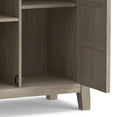thumbnail image 4 of Armoire de Rangement Basse Transitionnelle Redmond en Bois Massif de 32 Pouces en Gris Vieilli, 4 of 8