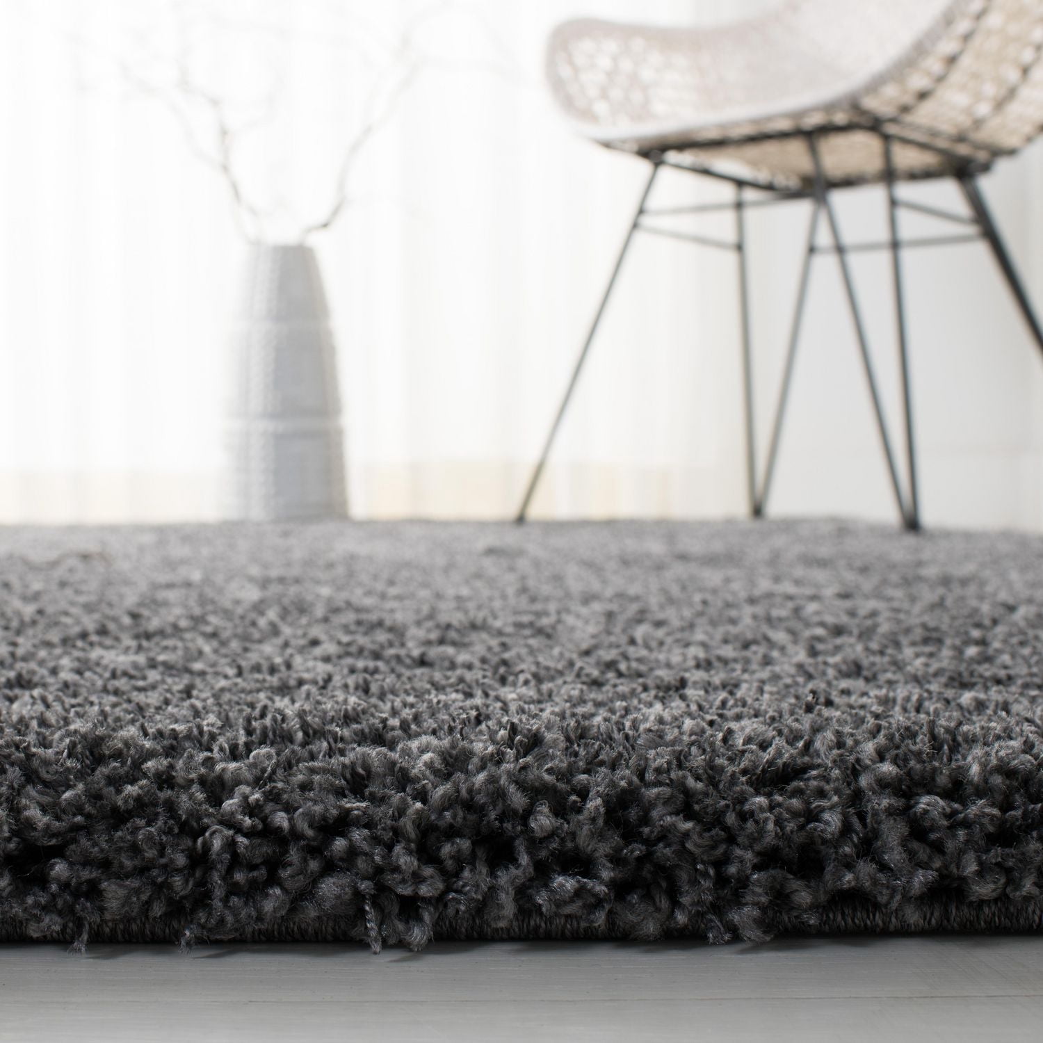 Safavieh California Solid Plush Shag Area Rug