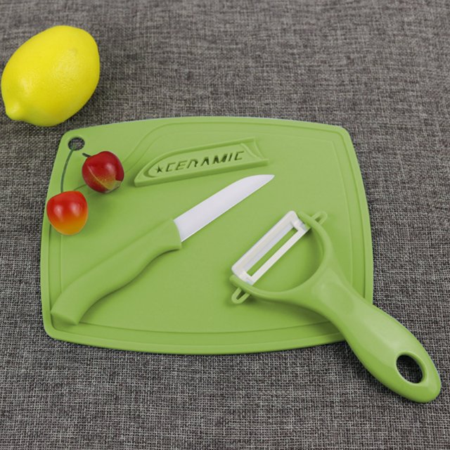 Oleegame 1PC Vegetable Peeler Stainless Steel Ceramic Set With Fruit Vegetable Peeler Knife Mini Cutting Board Colorful Kitchen Tools 3PCS