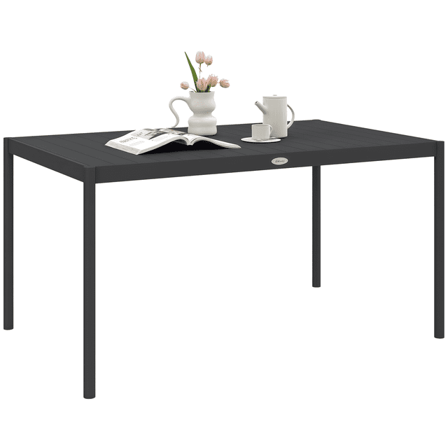 Outsunny Table à Manger d'Extérieur avec Cadre en aluminium Gris Foncé, Doté d'Un Dessus en aluminium à Lattes et d'Une Finition Enduite de Poudre. Conçue pour l'Extérieur, Elle Peut Accueillir jusqu'à six Personnes et Convient aux patios, Balcons, Terrasses et Jardins. Dimensions : 57,1 Pouces de long, 35,4 Pouces de Large et 29,1 Pouces de Haut.