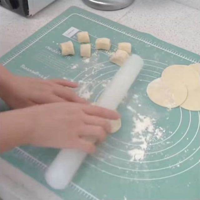 Fwttom Home Decor Rolling Pin Multifunctional Rolling Pin Household Kitchen Rolling Dumpling Stick Baking Tool