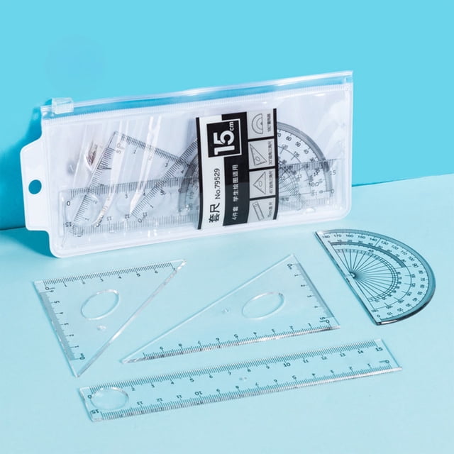 Ensemble de Quatre Règles pour Élèves du Primaire, Règle de 15 cm pour Enfants, Règle de Trigonométrie, Rapporteur, Ensemble de Règles par Czzoypi. un Ensemble de Géométrie en Plastique transparent Comprenant une Règle Droite, un Rapporteur et Deux Règles Triangulaires avec des Marquages Noirs Faciles à Lire. Emballé dans une Pochette Transparente à Fermeture Éclair pour un Rangement et une Utilisation Pratiques en Mathématiques Ou en Géométrie.
