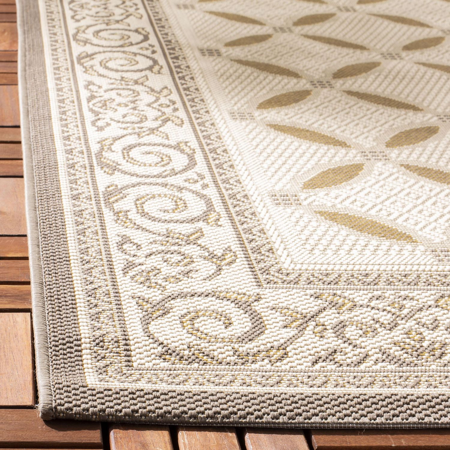 SAFAVIEH Courtyard Cohen Bordered Indoor/Outdoor Area Rug