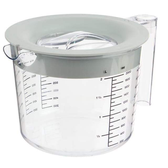 Mainstays 8-Cup Large Clear Plastic Measuring Cup with 3-Position Lid and Easy-Read Measurements, Grey