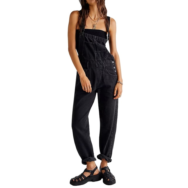 SUNSIOM Combinaison Longue en Denim pour Femme, Décontractée, à Bretelles Spaghetti, Pantalon à Jambe Grand, Salopette d'Été Ample en Noir. Comprend des Bretelles Spaghetti Ajustables, une Encolure Carrée, des Poches avant et une Coupe Ample avec des Jambes Larges. Conçue avec des Poignets Roulés et Assortie à des Sandales Noires. Convient au Port Quotidien au Printemps, en Été Ou à l'Automne.