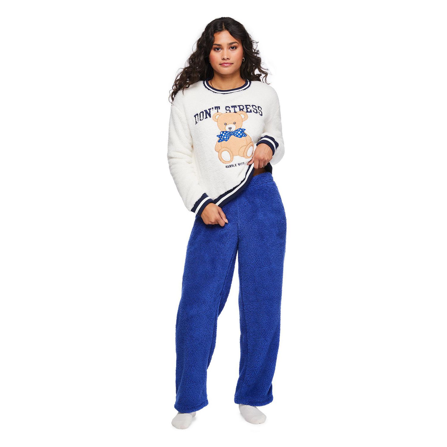 No Boundaries Women's Cozy Pajama 2-Piece Set