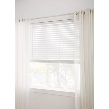 Bouclair White Cordless Faux Wood Blinds - Easy Lift & Tilt 30x64 in (76x163 cm)