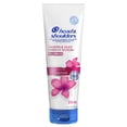 thumbnail image 2 of Head & Shoulders Lisses & Soyeux Revitalisant Antipelliculaire, 2 of 15