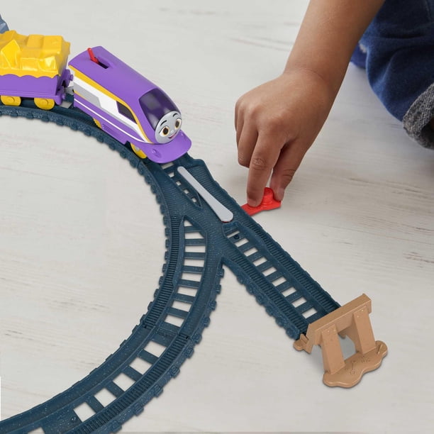 Thomas and Friends Vicarstown Bridge Train Set, Figure-8 Track Set