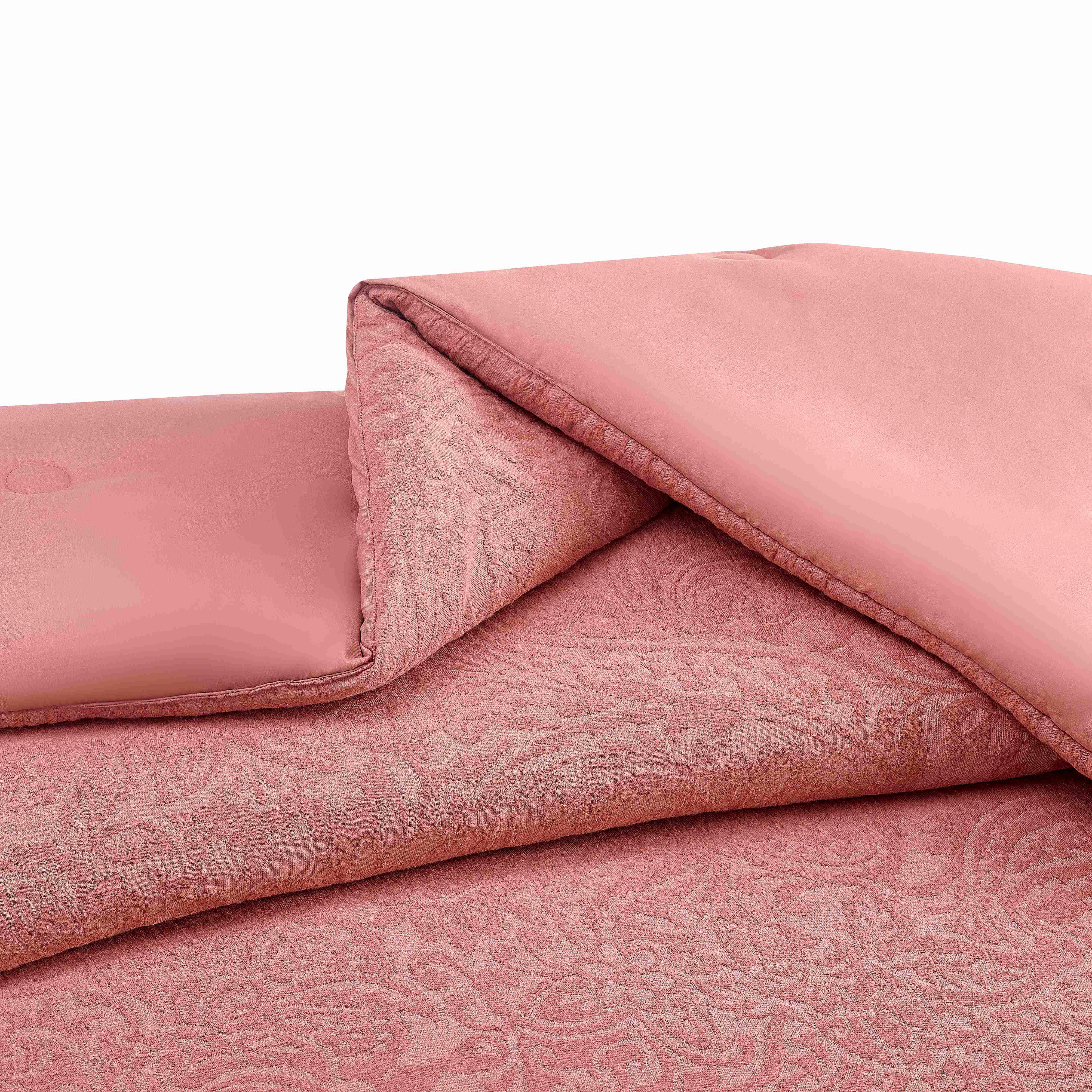 Better Homes & Gardens Comforter Set