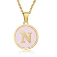 thumbnail image 1 of Colliers, Collier Lettre Coquille Mignonne pour Filles, Pendentifs Pièce pour Filles en Acier Inoxydable Colliers Initiale pour Femmes Bijoux Rond, 1 of 7