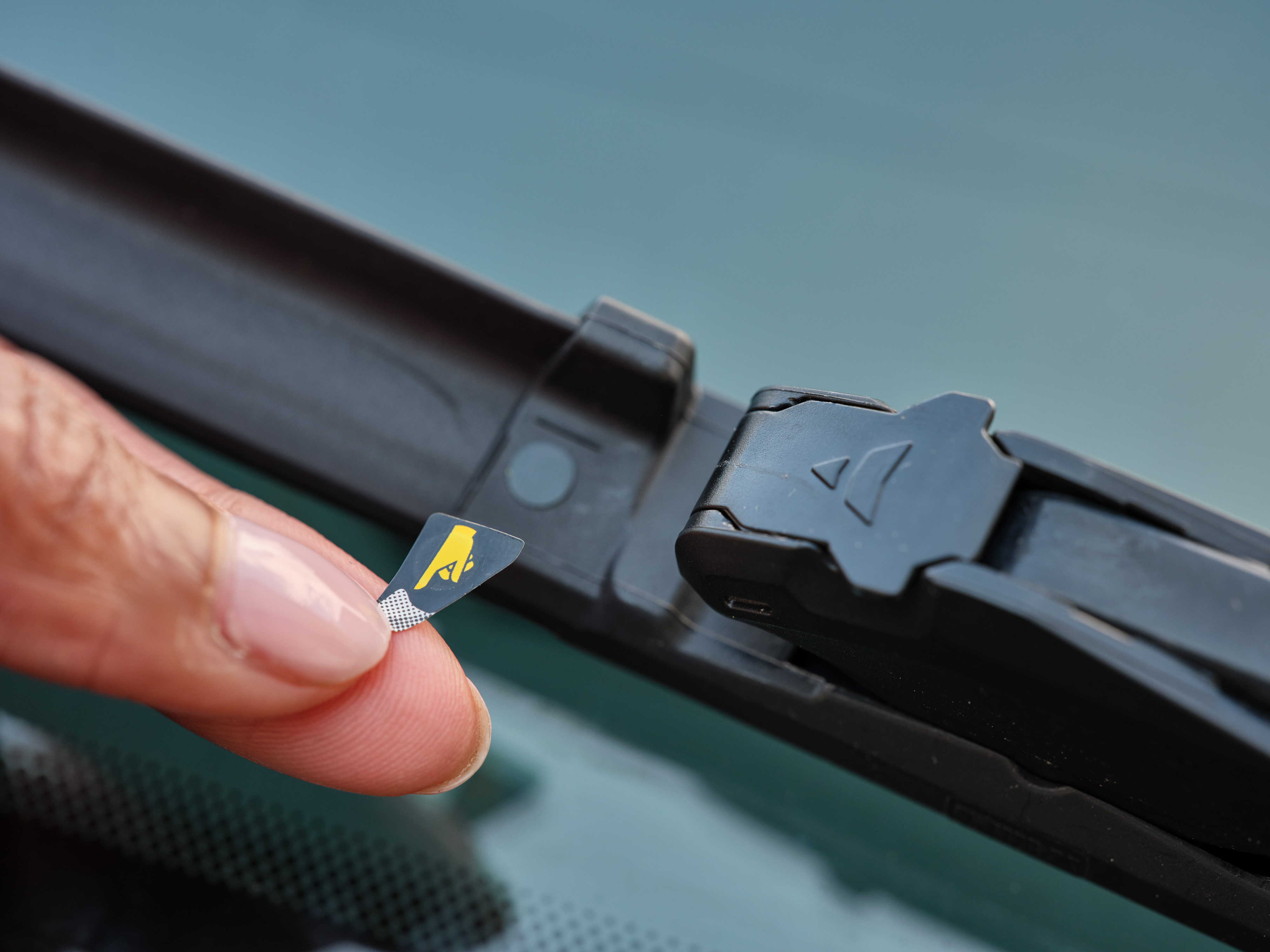 Rain-X Forge Truck and SUV windshield wiper blade, 22 inch