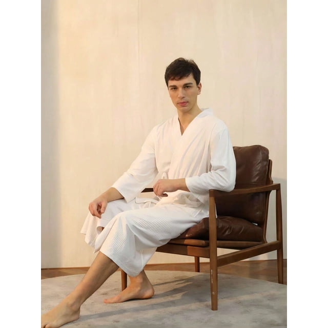 Men's Breathable Cool Feeling Bathrobe And Clubwear For Spring/Summer, 3/4 Sleeves