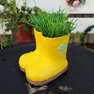 Boot Pot de fleurs de résine façonnée, pot de plantes sucantes, planteur de bureau décoratif, créatif Mini Pot de résine avec trou de drainage, mignon jardin Maison Bureau Décoration Cadeau pour les amoureux de plantes