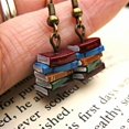 thumbnail image 3 of Boucles d'Oreilles Livre Empilables Bibliothèque Couleur Multicolore Boucles d'Oreilles Pendentif Livre, 3 of 9