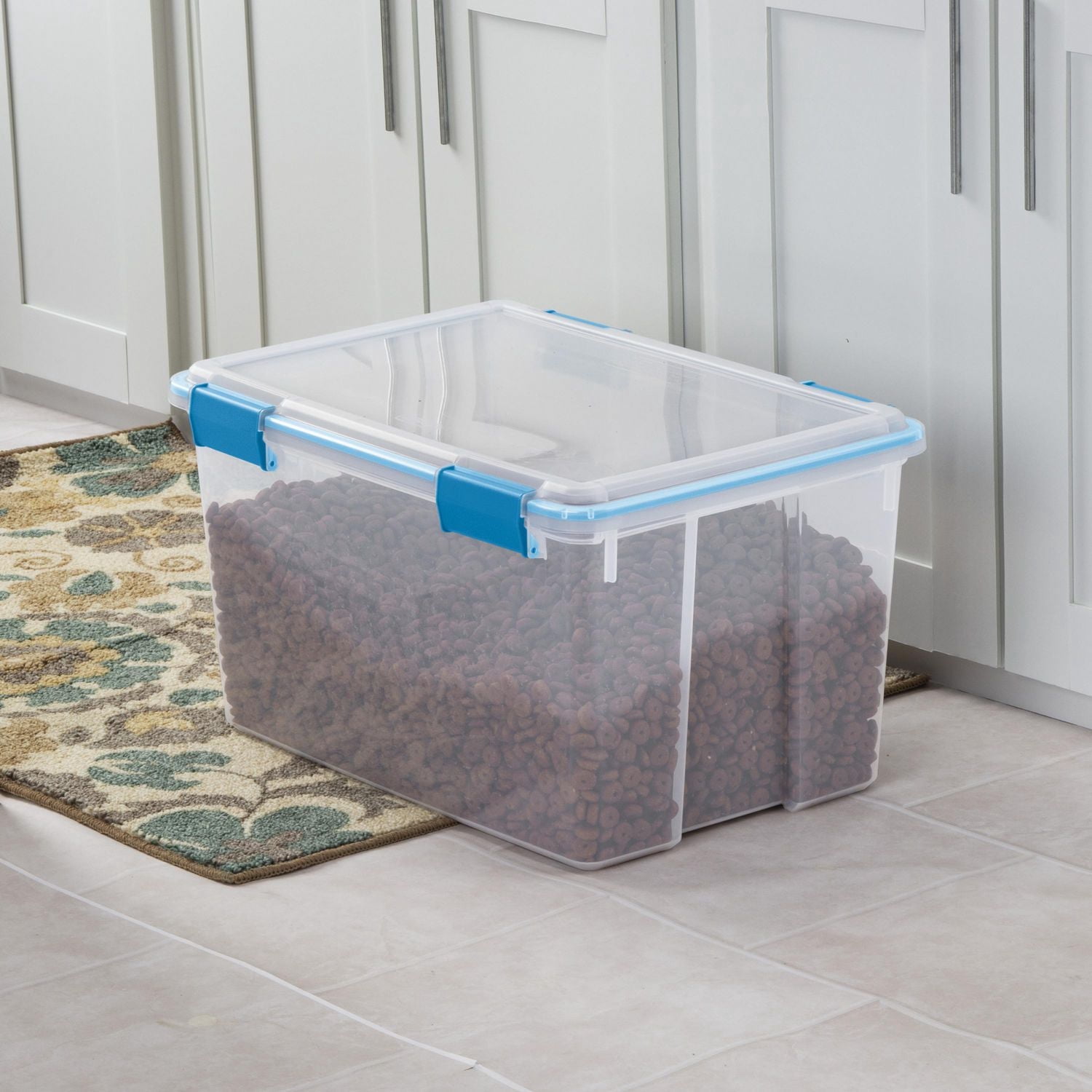 Sterilite Boîte à joint d’étanchéité  de 51 L, bac de rangement transparent résistant aux intempéries avec couvercle à loquet, bleu