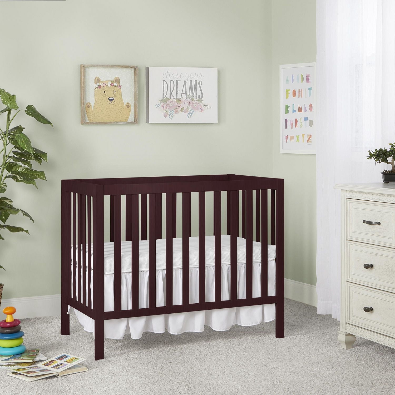 Rêve Sur Moi Edgewood 4-en-1 Convertible Mini Lit
