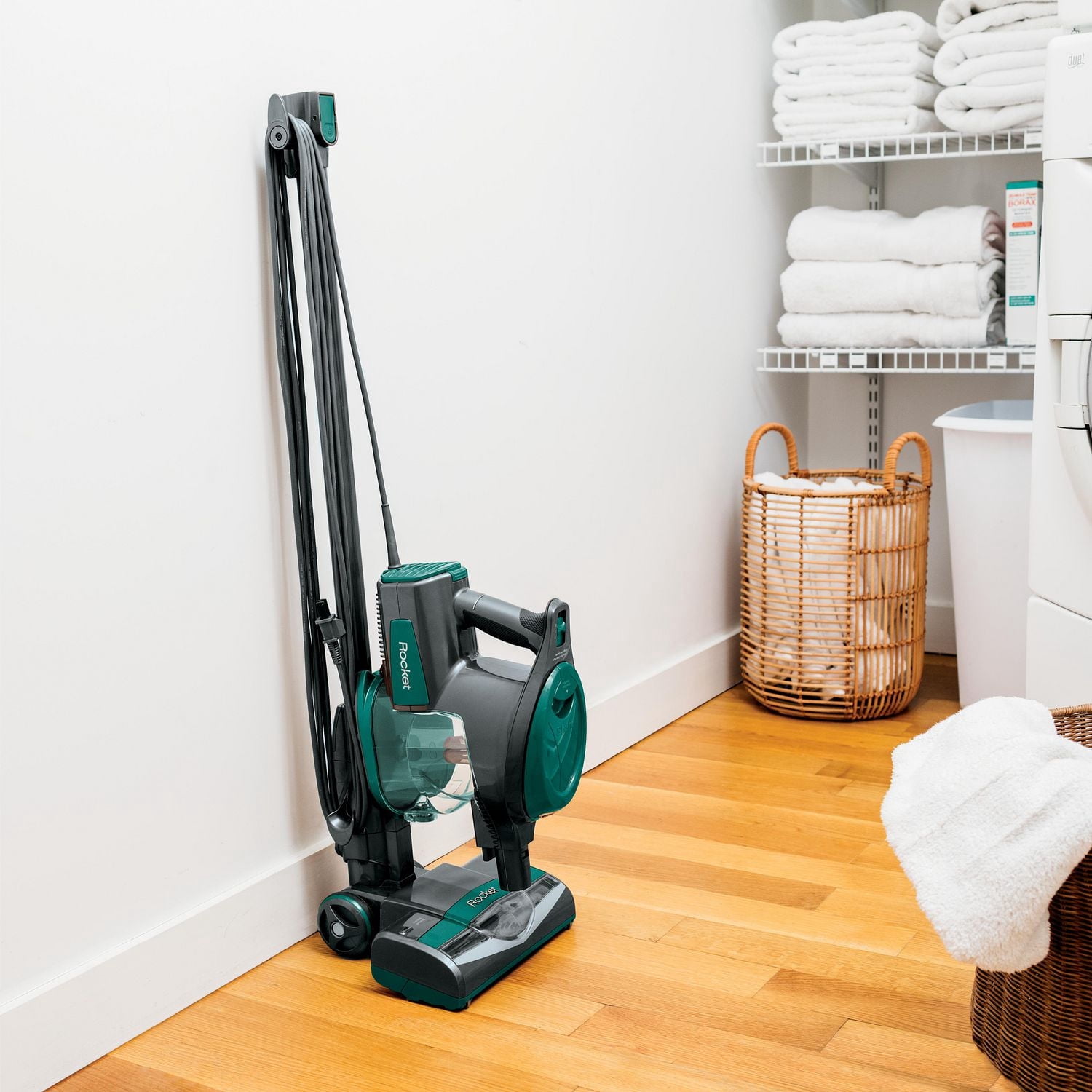 Aspirateur-balai filaire Shark®, vert, CS110EMC