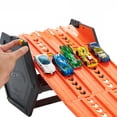 thumbnail image 3 of Hot Wheels-Piste Coffret Transportable-Course 5 voies et rangement, 3 of 7