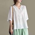 thumbnail image 4 of Pisexur Haut à Manches Courtes à Col Rond Brodé Rétro à la Mode pour Femmes, Hauts pour Femmes, Blouses Habillées Décontractées, Hauts pour Femmes Blanc, 3TG, 4 of 4