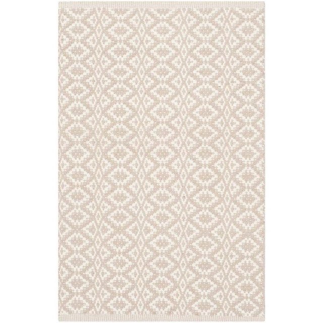 Safavieh Montauk Ivory Contemporary Rug - 2'3" x 3'9"