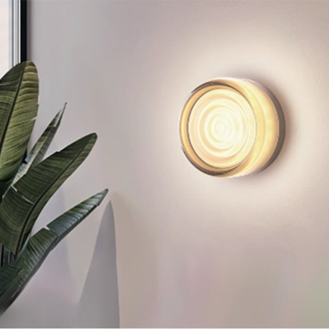 Outdoor Waterproof Iron Pendant Light, Modern Ceiling Lamp for Terrace, Balcony, Hallway, and Courtyard, Easy Installation and Soft Lighting