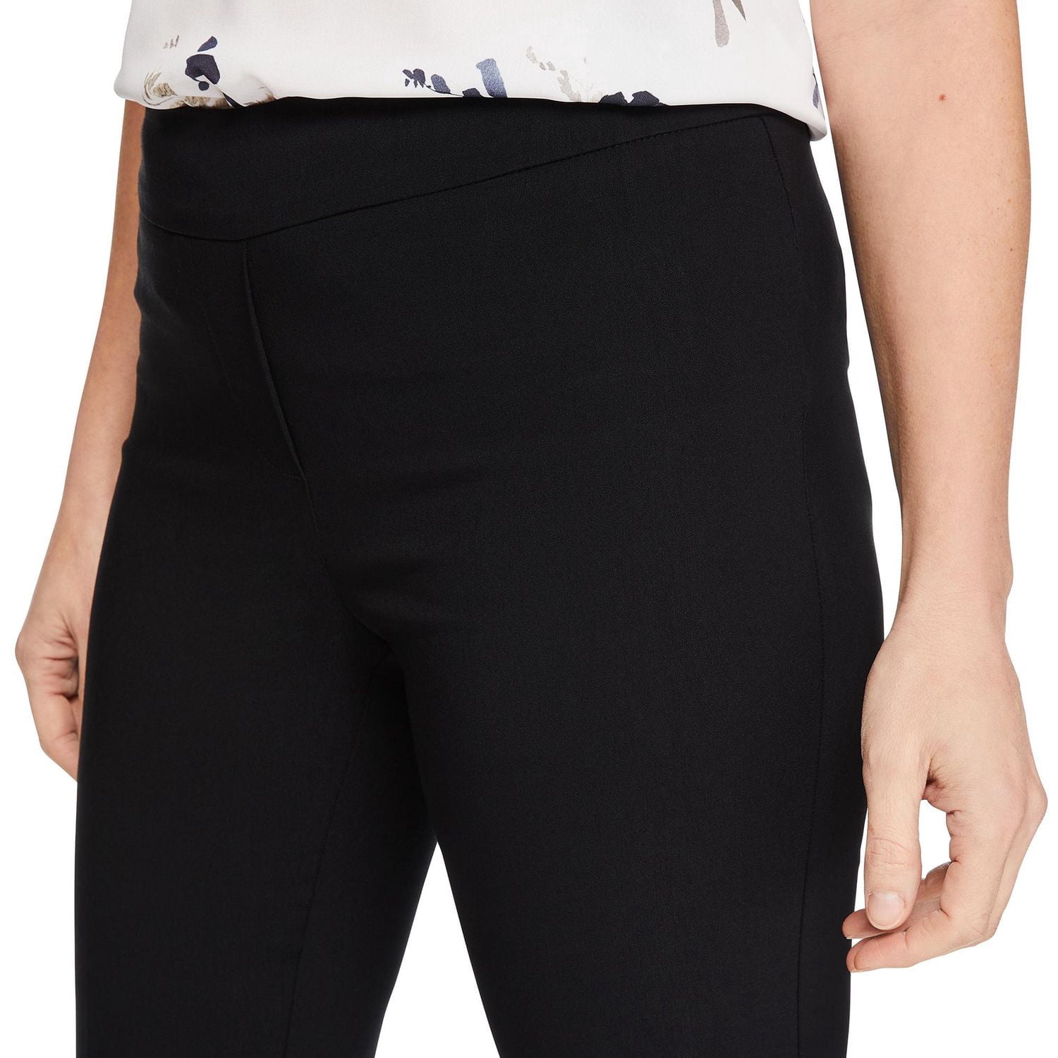 Pantalon enfilable à jambe semi-évasée Iyla Petite pour femmes