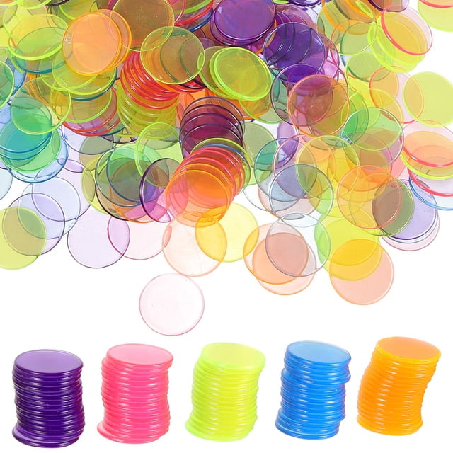 300pcs Bingo Counting Chips Game Counting Chips Gaming Counting Discs Party Props. A set of 300 colorful, transparent plastic chips in purple, pink, yellow, blue, and orange. These lightweight and durable chips are ideal for bingo games, math teaching, board games, and party props. The image shows stacks and scattered chips, highlighting their smooth, burr-free finish and vibrant colors.