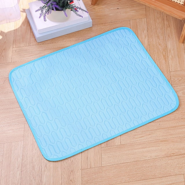 Pet Mat with Advanced Gel Technology for Superior Hot Weather and Comfortable Resting for Your Dogs and Cats
