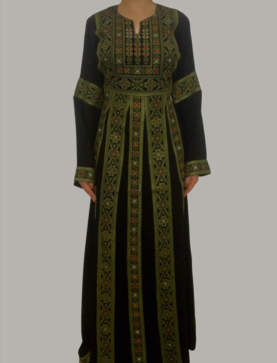 The Traditional Tatreez Embroidered Palestinian Thobe