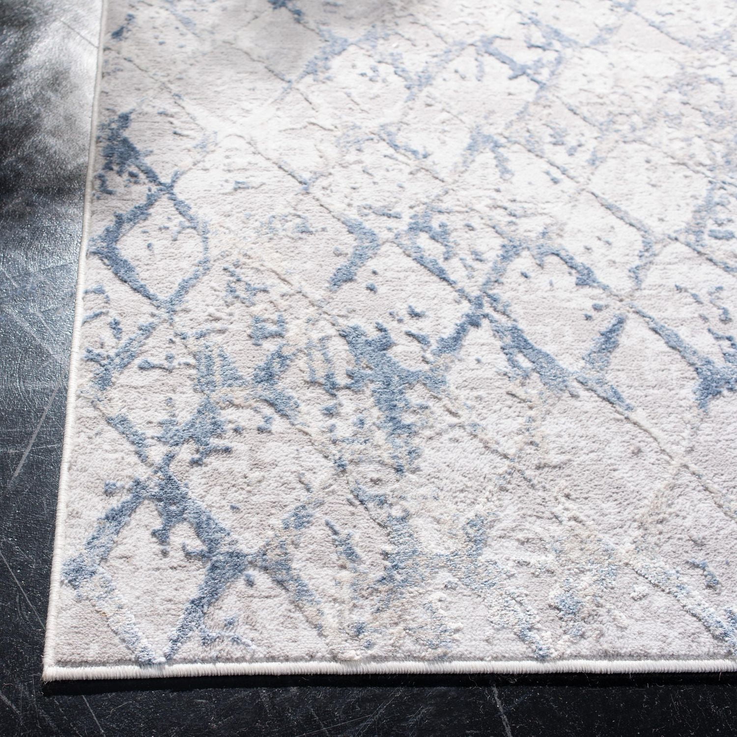 SAFAVIEH Amelia Rosyln Tapis Abstrait