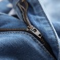 thumbnail image 4 of Pantalon en Denim Droit Ajusté Déchiré pour Homme, Coupe Extensible Confortable, Jeans Décontractés Stylés avec Délavage, 4 of 5