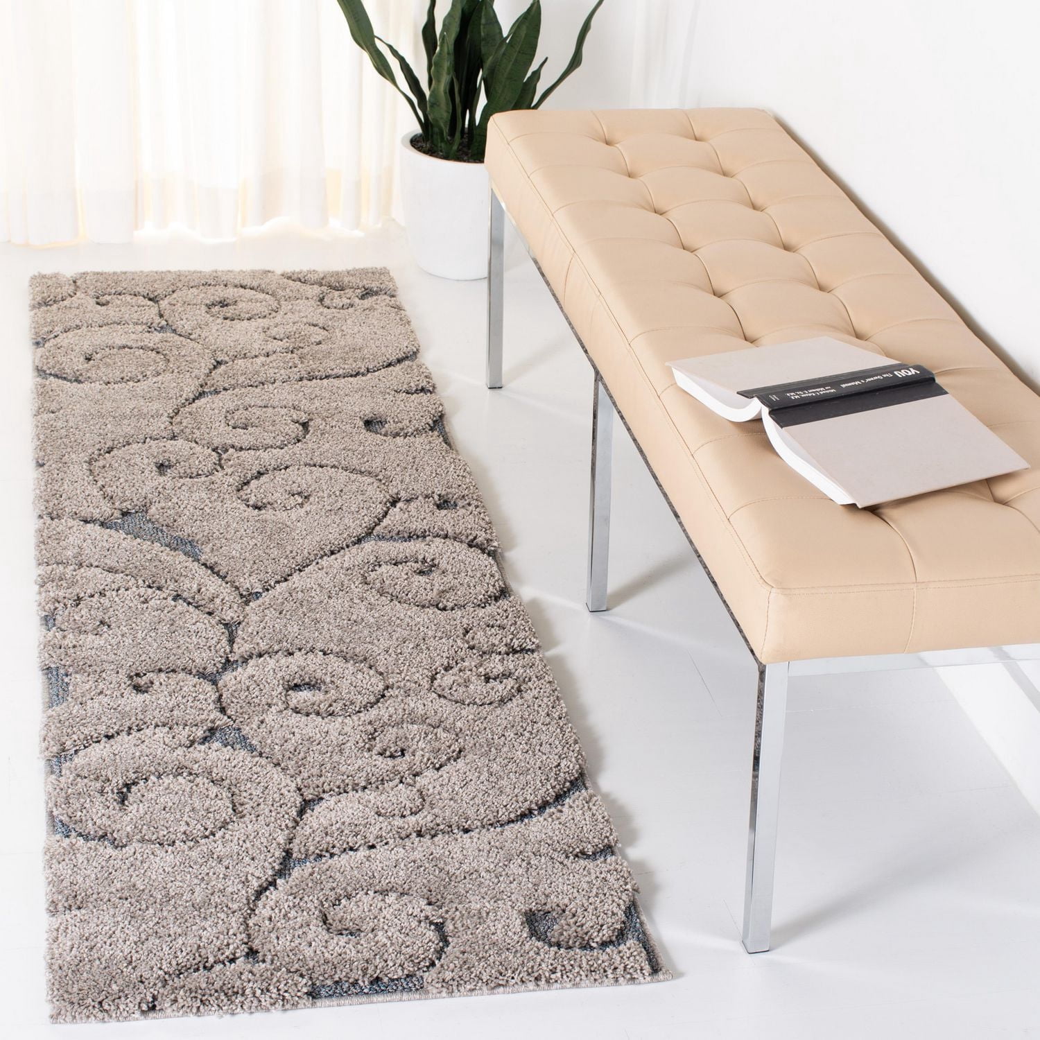 SAFAVIEH Florida Douglas Floral Vines Shag Area Rug