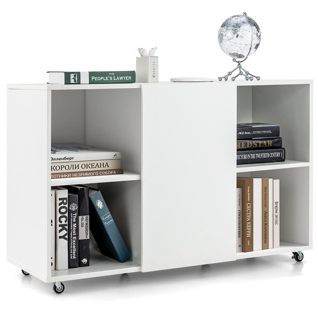 Gymax Bibliothèque en Bois à 3 Niveaux, Étagère à 6 Cubes avec Porte et Roues en Blanc. Cette Unité de Rangement Multifonctionnelle Présente un Dessus Spacieux pour Fournitures de Bureau Ou Déco, Quatre Compartiments de Rangement Ouverts, et une Armoire à Deux Niveaux avec une Porte pour Rangement Supplémentaire. Fabriquée en MDF de Haute Qualité, Elle a une Capacité de Charge de 132 Lb sur le Dessus et 22 Lb par Tablette. Équipée de six Roues Universelles Verrouillables pour une Mobilité et une Stabilité Faciles. Idéale pour la Maison Ou le Bureau.