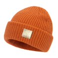 thumbnail image 1 of ManxiVoo Bonnet Tricoté à Revers Extensible Protection des Oreilles Bonnet d'Hiver pour Garçons et Filles Orange, 1 of 5