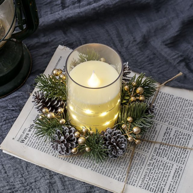TIELUTT Christmas Scented Candle Candlestick Wreath Tabletop Home Decoration Lighted Outdoor Christmas Wreath Lit Outdoor Wreath Fall Wreath 22 Inches Large Battery Operated Christmas Wreath Boxwood