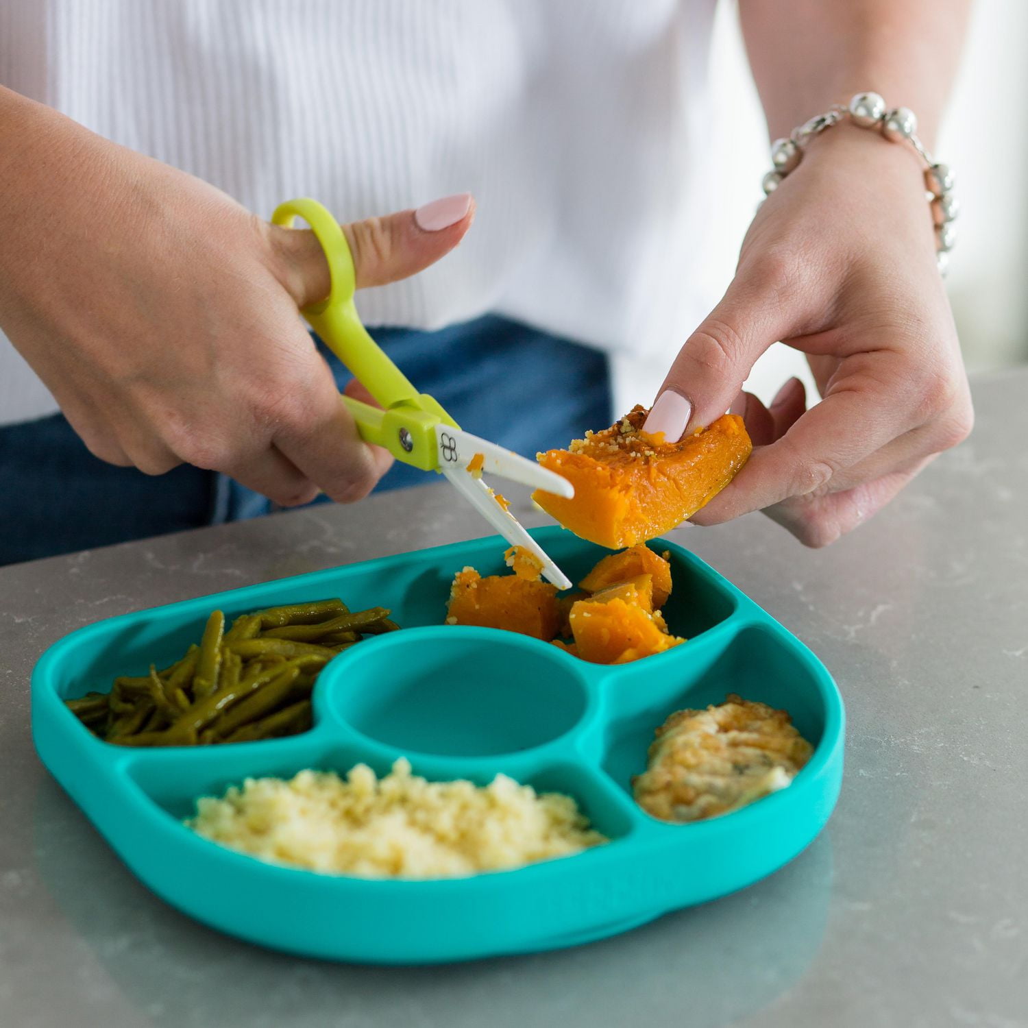 Yümi: Ensemble d'assiette et de cuillère en silicone