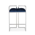 thumbnail image 1 of Tabouret de comptoir à accoudoirs carrés Home Gear, 1 of 1