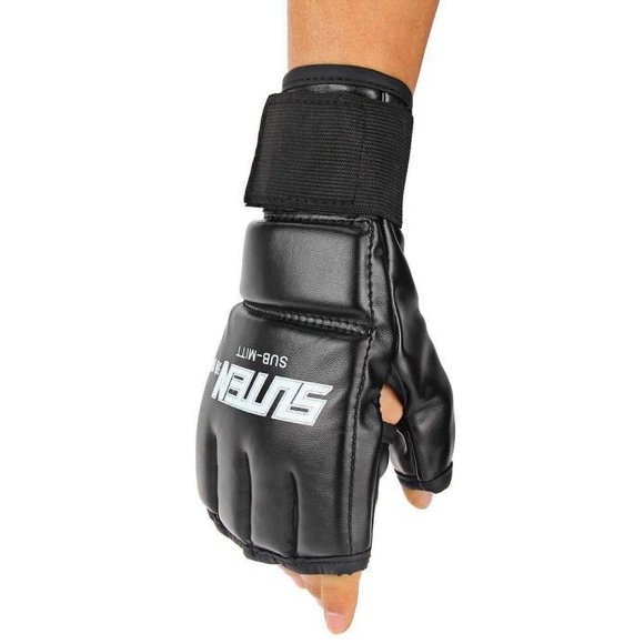 Boxing Gloves and Punching Bag Mma Muay Thai Training Punching Bag Mitts Boxing Gloves Gym