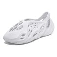 thumbnail image 2 of New Beach Foam Runners Sandals Unisex, 2 of 4