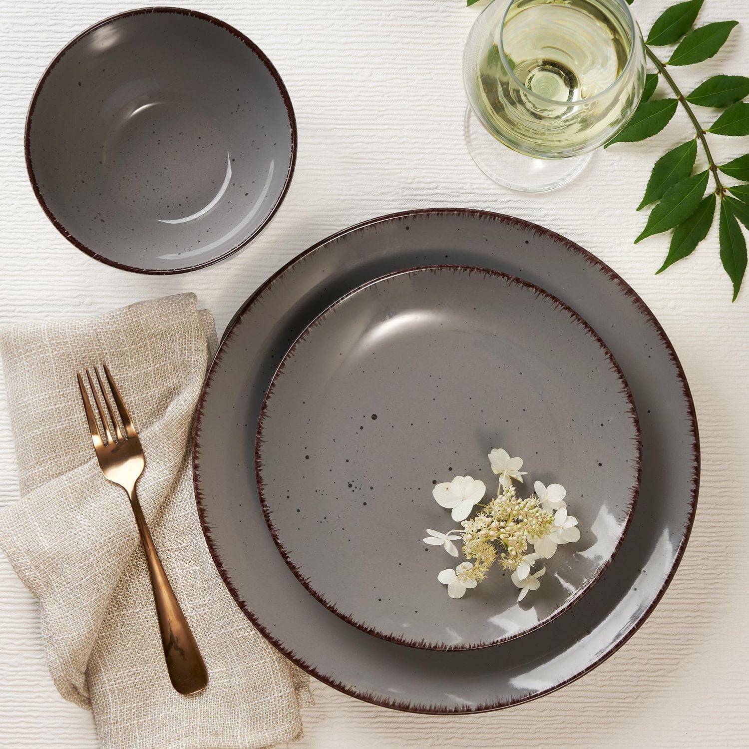 Safdie & Co. Utopia 12 Piece Dinnerware Set, Service for 4, Fiesta Dinnerware, Home Trends and Home Food Network Essentials, Stoneware Dinner Plates, Grey