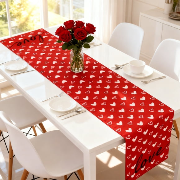 Fesfesfes Chemin de Table en Forme de Cœur de la Saint-Valentin Nappe Imprimée Rouge 11.8x70.9 Po Restaurant Ambiance Romantique Déco Infroissable Lavable
