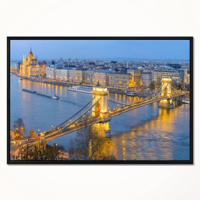 Design Art Chaîne de Construction et Parlement à Budapest Impression d'Art sur Toile Encadrée Montrant le Pont de Chaîne Illuminé et le Parlement au-Dessus du Danube au Crépuscule, Imprimée avec une Encre Résistante à la Décoloration sur Toile de Qualité Supérieure Tendue sur un sous-Cadre en Bois de 1 Po et Enveloppée dans un Cadre Flottant Noir, Prête à Accrocher avec la Quincaillerie Incluse, Convient à la Décoration Intérieure Art Mural.